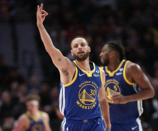 球探-勇士升西部第九！湖人陷绝境 詹皇难进季后赛？